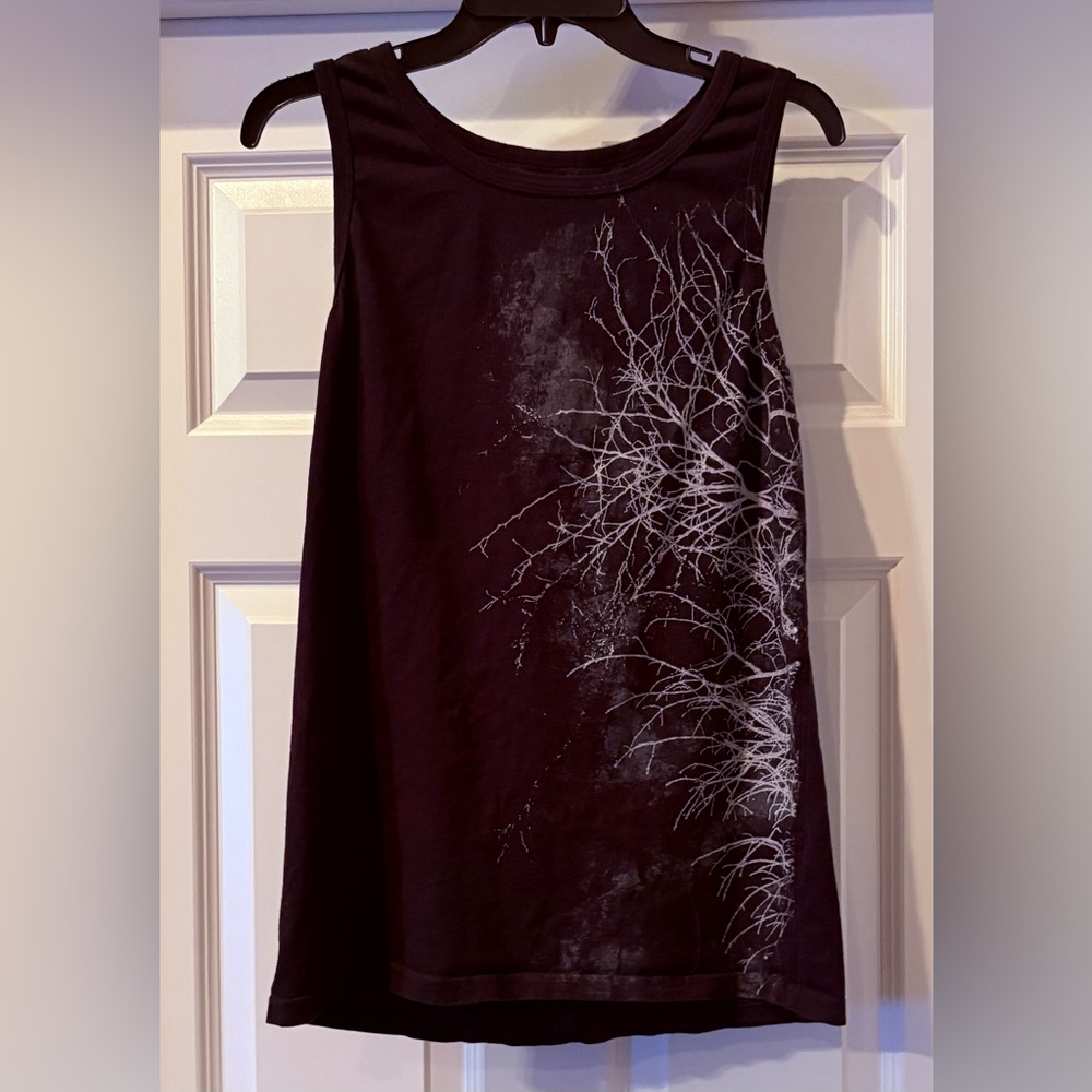 APT.9 Black Cotton Men’s Tank with White Graphic Design